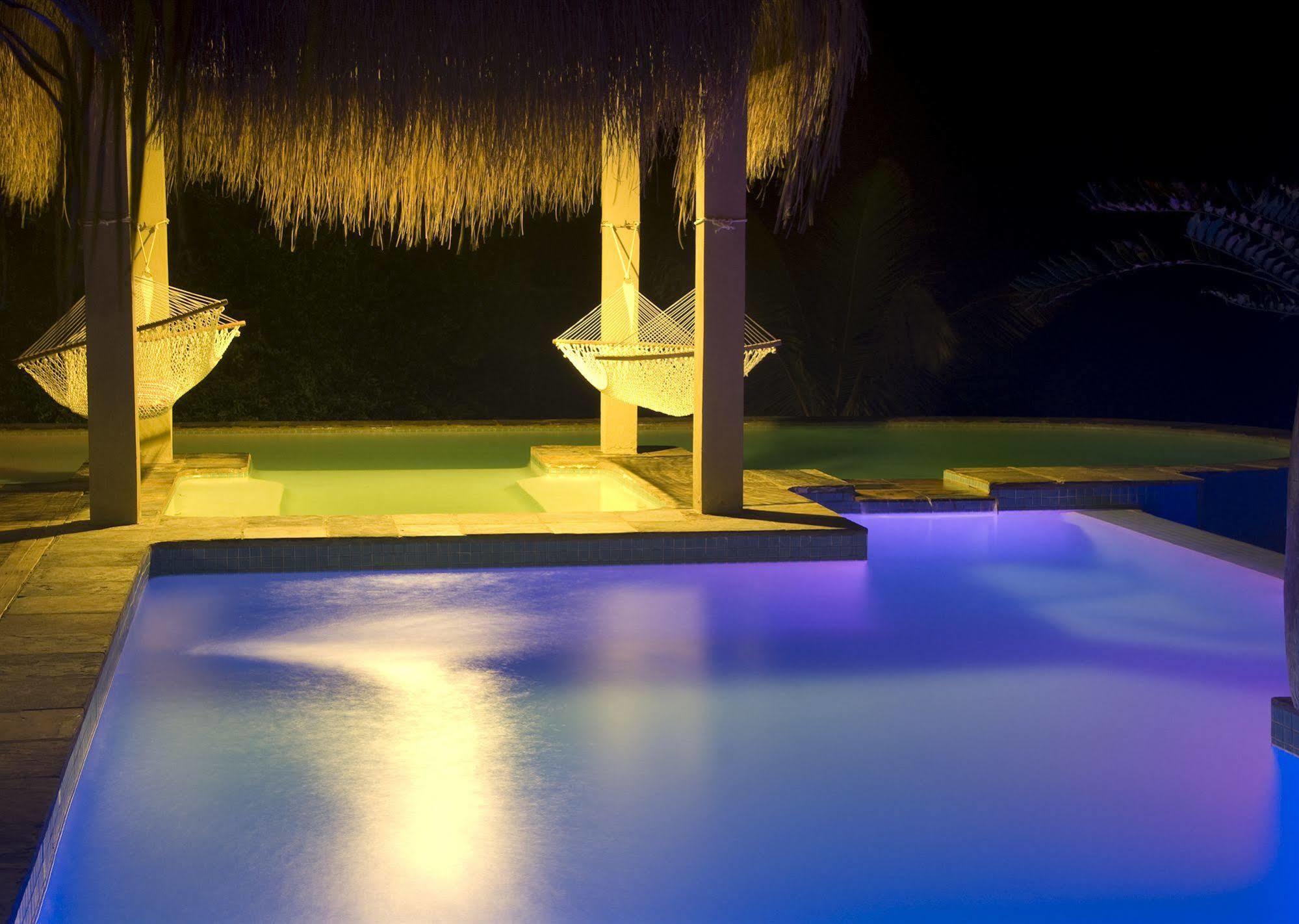 Dugong Beach Lodge Виланкулос Екстериор снимка