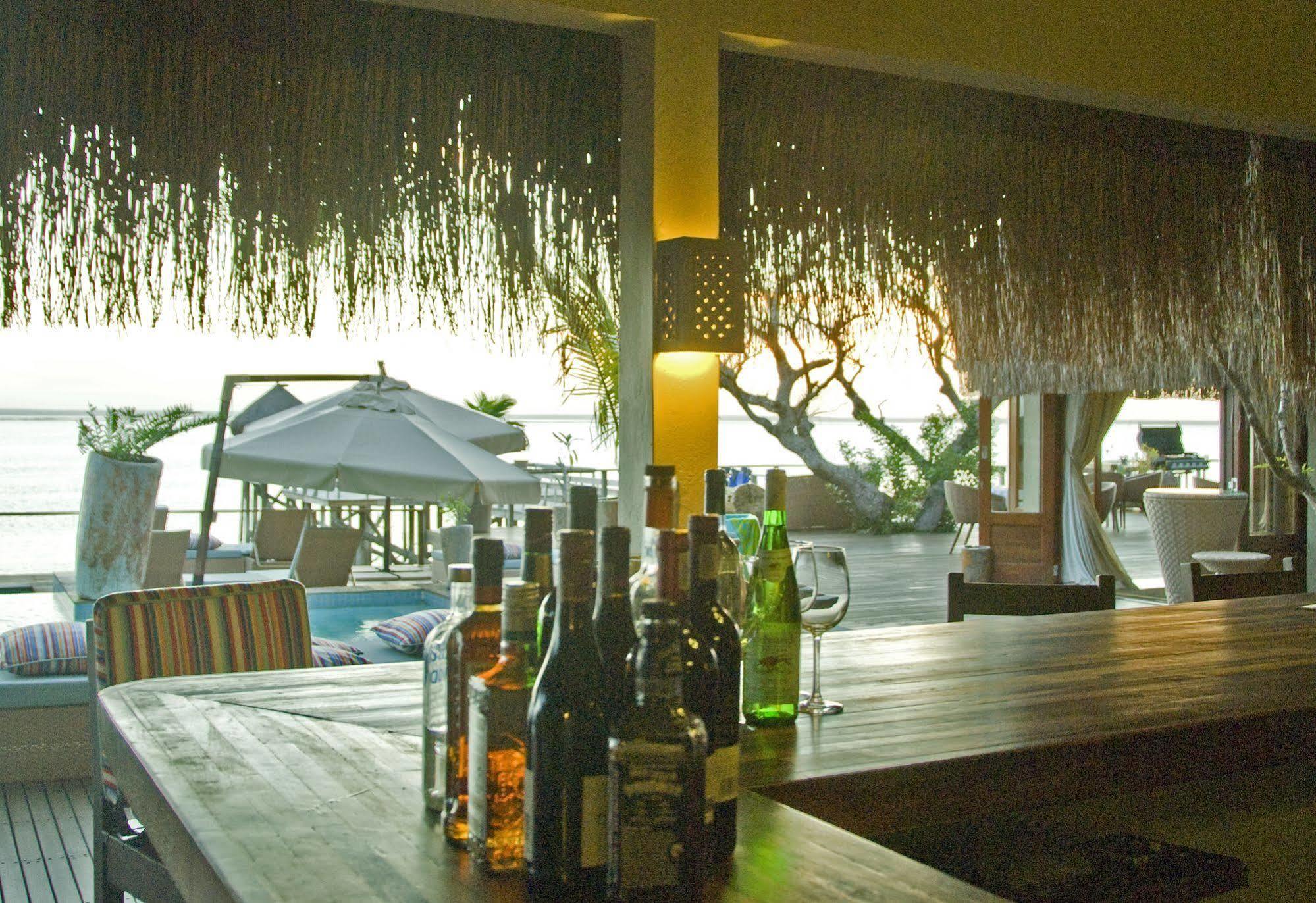 Dugong Beach Lodge Виланкулос Екстериор снимка