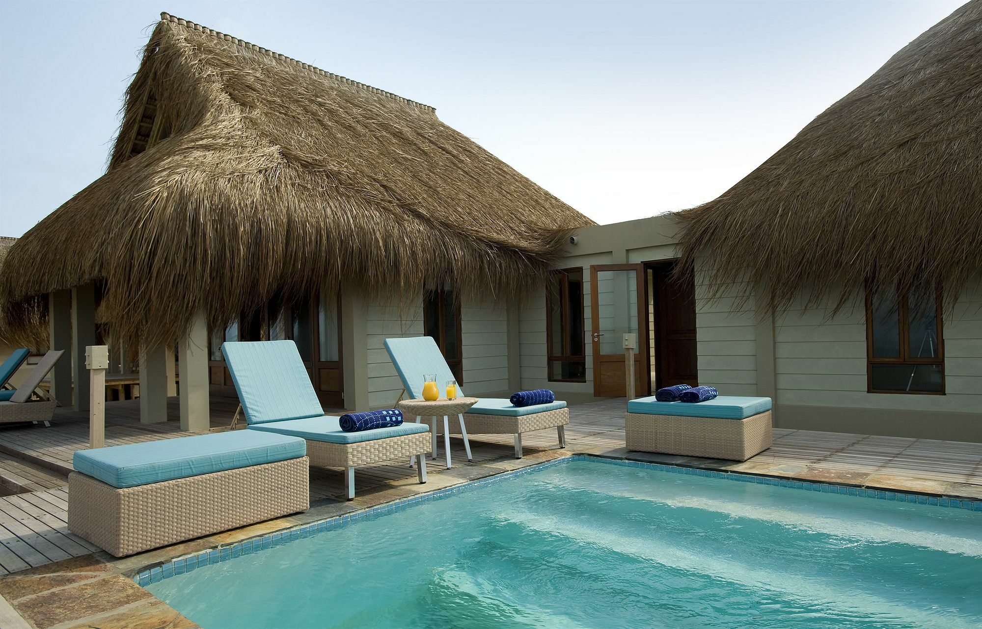 Dugong Beach Lodge Виланкулос Екстериор снимка