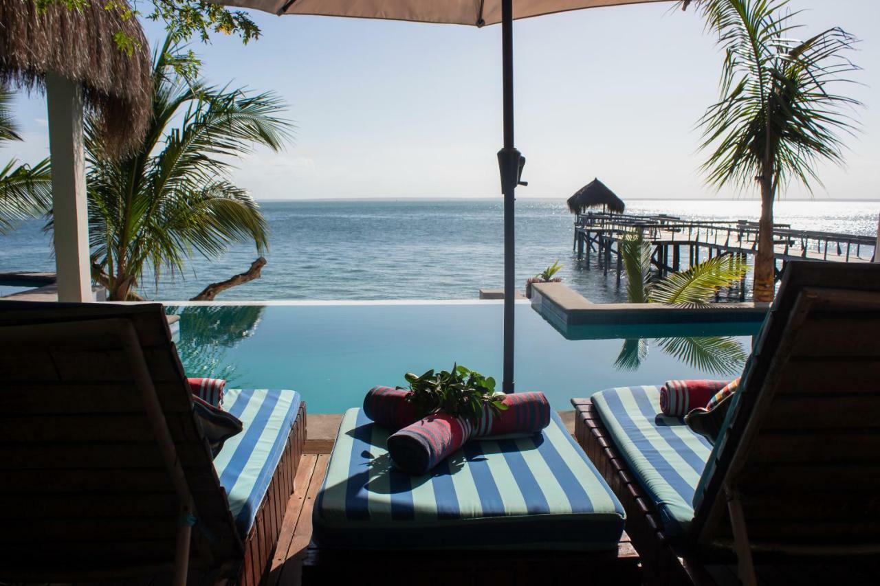 Dugong Beach Lodge Виланкулос Екстериор снимка